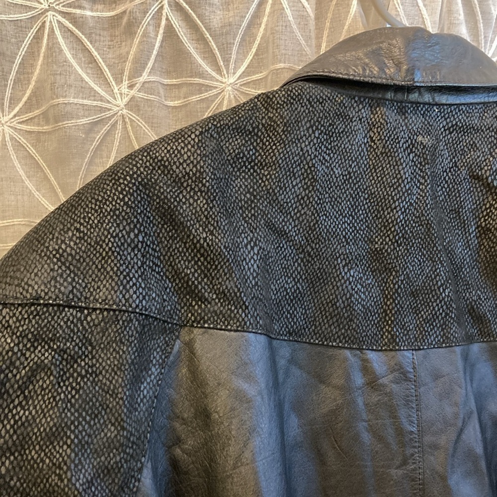Vintage G-III Leather Fashions Long Leather Jacket - Picture 12 of 14